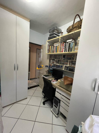 Imagem Apartamento com 3 Quartos à Venda, 70 m² em Parque California - Campos Dos Goytacazes