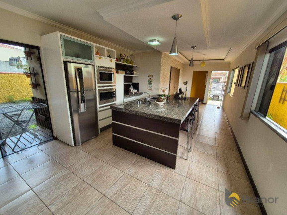Imagem Casa com 3 Quartos à Venda, 240 m² em água Verde - Blumenau Imagem Casa com 3 Quartos à Venda, 240 m² em água Verde - Blumenau