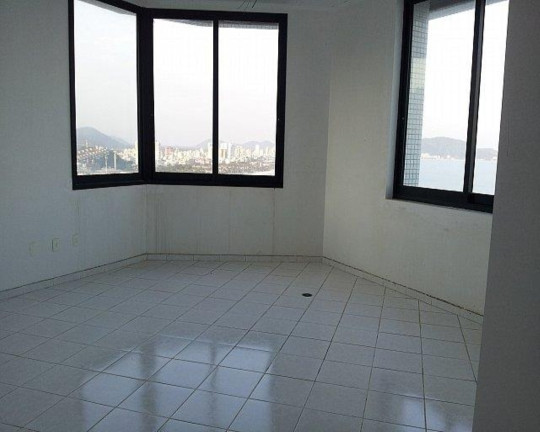 Imagem Apartamento com 4 Quartos à Venda, 236 m² em Morro Do Maluf - Guarujá