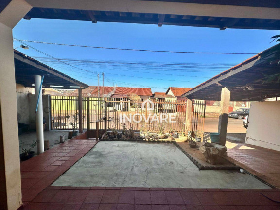 Casa com 3 Quartos à Venda, 220 m² em Alvorada - Araporã