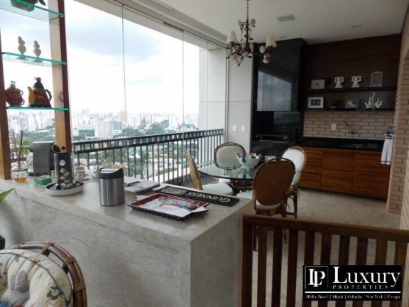 Imagem Apartamento com 3 Quartos à Venda, 470 m² em Vila Nova Conceição - São Paulo Imagem Apartamento com 3 Quartos à Venda, 470 m² em Vila Nova Conceição - São Paulo