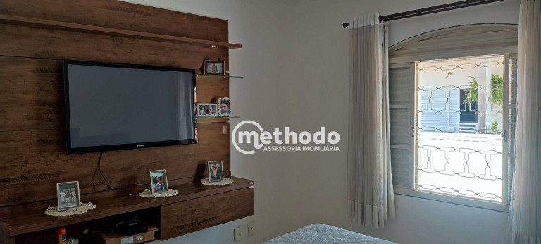 Imagem Casa com 3 Quartos à Venda, 285 m² em Jardim Eulina - Campinas Imagem Casa com 3 Quartos à Venda, 285 m² em Jardim Eulina - Campinas