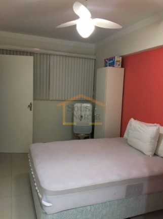 Imagem Apartamento com 3 Quartos à Venda, 104 m² em Vila Alzira - Guarujá