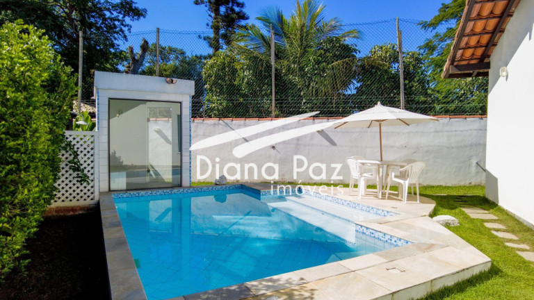 Imagem Casa de Condomínio com 3 Quartos à Venda, 185 m² em Manguinhos - Búzios