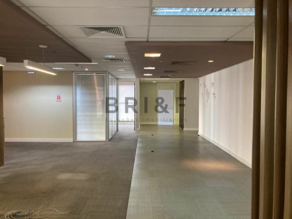 Imóvel Comercial à Venda, 300 m² em Chácara Santo Antônio (zona Sul) - São Paulo