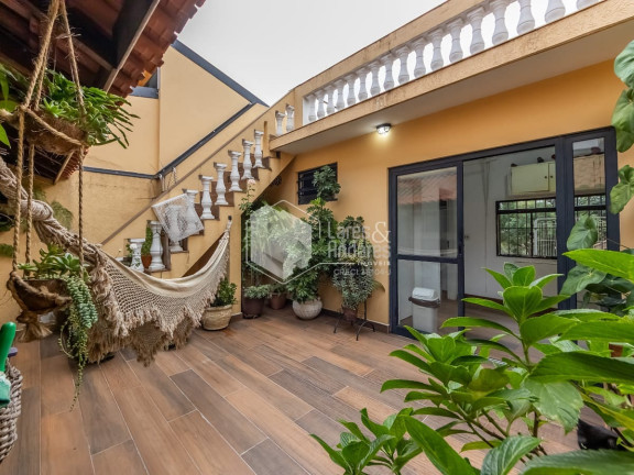 Imagem Sobrado com 3 Quartos à Venda, 200 m² em Conjunto Residencial Vista Verde - São Paulo Imagem Sobrado com 3 Quartos à Venda, 200 m² em Conjunto Residencial Vista Verde - São Paulo