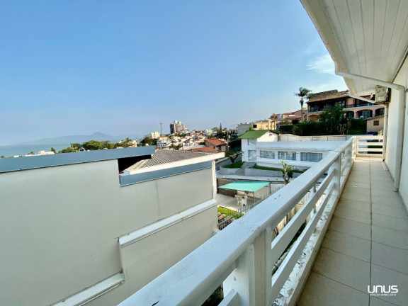 Imagem Casa com 5 Quartos à Venda, 420 m² em Coqueiros - Florianópolis Imagem Casa com 5 Quartos à Venda, 420 m² em Coqueiros - Florianópolis