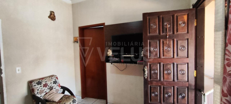 Imagem Casa com 1 Quarto à Venda, 149 m² em Jardim Shangrila - Itapetininga Imagem Casa com 1 Quarto à Venda, 149 m² em Jardim Shangrila - Itapetininga