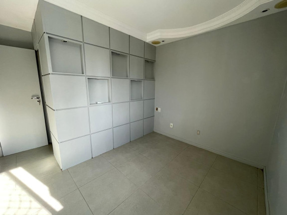 Imagem Imóvel com 3 Quartos à Venda, 200 m² em Caminho Das árvores - Salvador Imagem Imóvel com 3 Quartos à Venda, 200 m² em Caminho Das árvores - Salvador