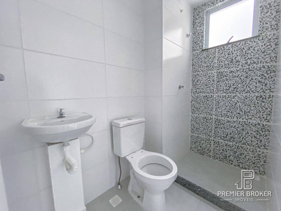 Imagem Apartamento com 2 Quartos à Venda, 46 m² em Cascata Do Imbuí - Teresópolis