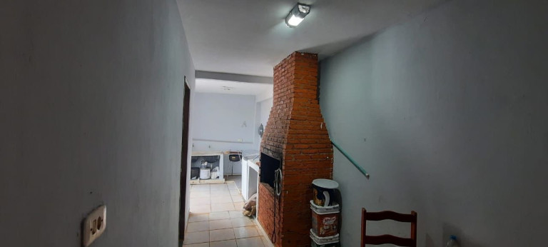 Imagem Casa com 2 Quartos à Venda, 170 m² em Conjunto Residencial Branca Vieira - Maringa