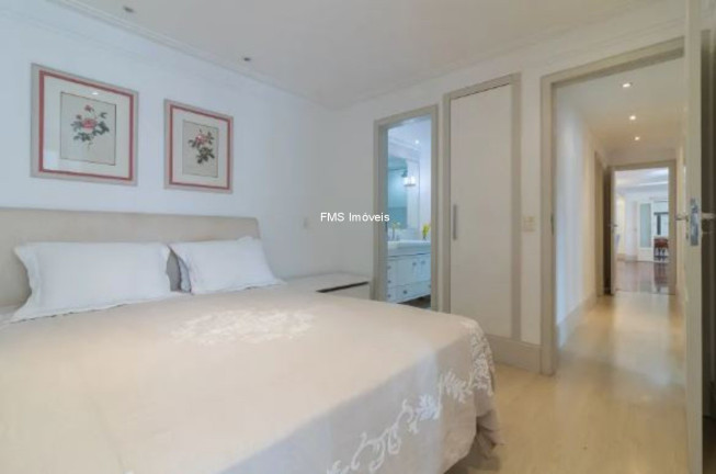 Imagem Imóvel com 4 Quartos para Alugar, 147 m² em Moema - São Paulo Imagem Imóvel com 4 Quartos para Alugar, 147 m² em Moema - São Paulo