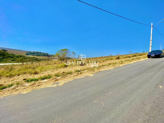 Imagem Terreno à Venda, 233 m² em Centro - Extrema Imagem Terreno à Venda, 233 m² em Centro - Extrema
