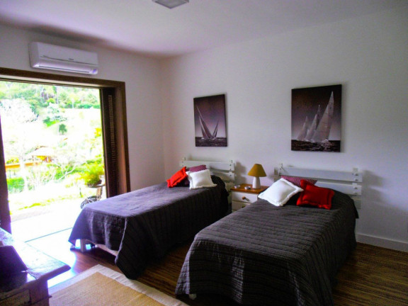 Imagem Casa com 6 Quartos à Venda, 600 m² em Cuiabá - Petrópolis Imagem Casa com 6 Quartos à Venda, 600 m² em Cuiabá - Petrópolis