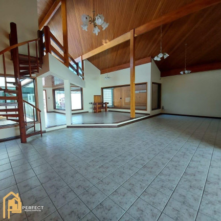 Imagem Casa com 3 Quartos à Venda, 400 m² em Jardim Das Nações - Taubaté