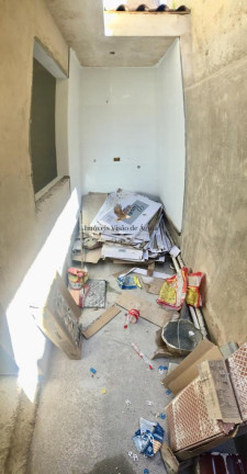 Imagem Sobrado com 2 Quartos à Venda,  em Tatuquara - Curitiba