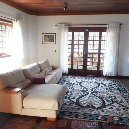 Imagem Casa com 6 Quartos à Venda,  em Descansópolis - Campos Do Jordão