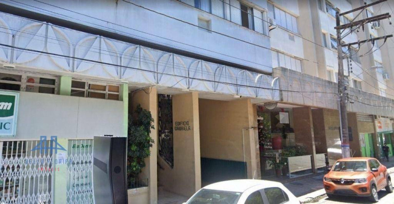 Apartamento com 3 Quartos à Venda, 90 m² em Centro - Florianópolis