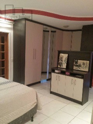 Imagem Casa com 4 Quartos à Venda, 300 m² em Cajuru Do Sul - Sorocaba Imagem Casa com 4 Quartos à Venda, 300 m² em Cajuru Do Sul - Sorocaba