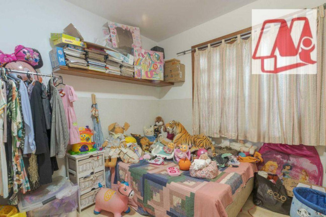 Imagem Casa com 3 Quartos à Venda, 145 m² em Ipanema - Porto Alegre Imagem Casa com 3 Quartos à Venda, 145 m² em Ipanema - Porto Alegre