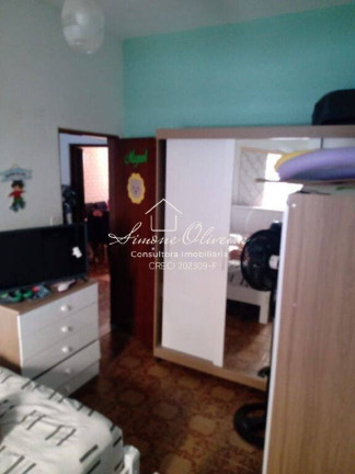 Imagem Casa com 3 Quartos à Venda, 136 m² em Centro - Taubaté Imagem Casa com 3 Quartos à Venda, 136 m² em Centro - Taubaté