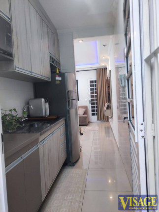 Imagem Casa com 2 Quartos à Venda,  em Jardim Marcondes - Jacareí