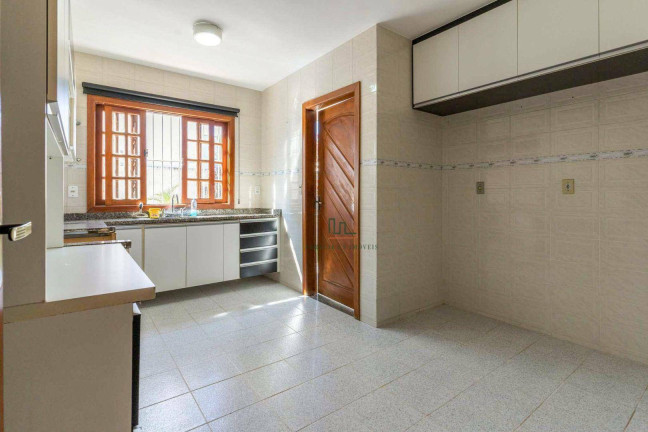 Imagem Casa com 3 Quartos à Venda, 405 m² em Itaipu - Niterói