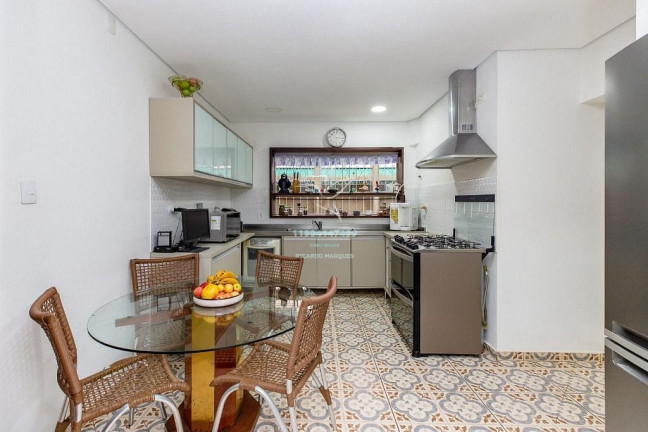Imagem Casa com 4 Quartos à Venda, 395 m² em Sumaré - São Paulo Imagem Casa com 4 Quartos à Venda, 395 m² em Sumaré - São Paulo