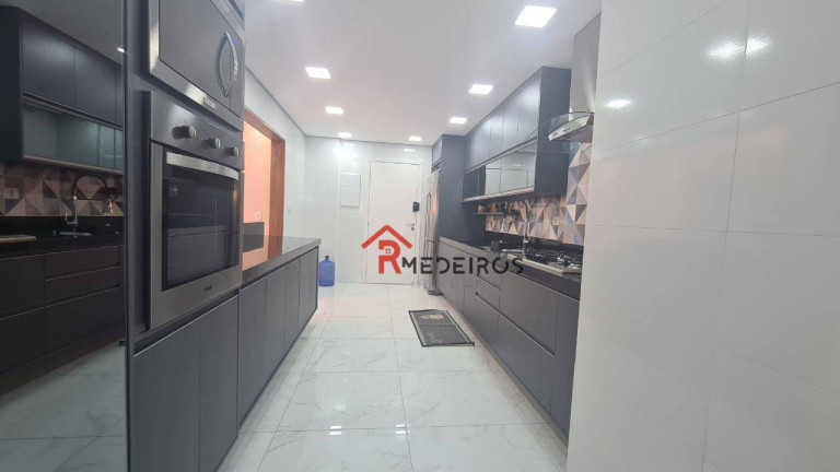 Imagem Apartamento com 3 Quartos à Venda, 138 m² em Vila Guilhermina - Praia Grande Imagem Apartamento com 3 Quartos à Venda, 138 m² em Vila Guilhermina - Praia Grande
