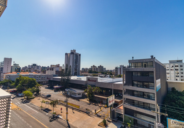 Imagem Sala Comercial à Venda, 30 m² em Menino Deus - Porto Alegre Imagem Sala Comercial à Venda, 30 m² em Menino Deus - Porto Alegre