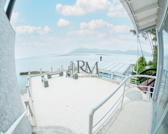 Imagem Casa com 7 Quartos à Venda, 800 m² em Praia De Fora - Palhoça Imagem Casa com 7 Quartos à Venda, 800 m² em Praia De Fora - Palhoça