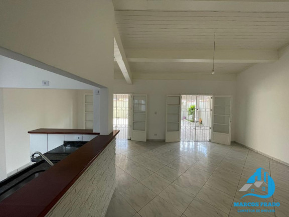 Imagem Casa com 4 Quartos à Venda, 184 m² em Centro - Ubatuba Imagem Casa com 4 Quartos à Venda, 184 m² em Centro - Ubatuba