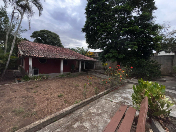Casa com 4 Quartos à Venda,  em Balneario São Pedro - São Pedro Da Aldeia
