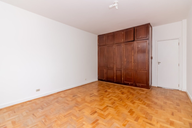 Imagem Apartamento com 3 Quartos à Venda, 174 m² em Aclimação - São Paulo