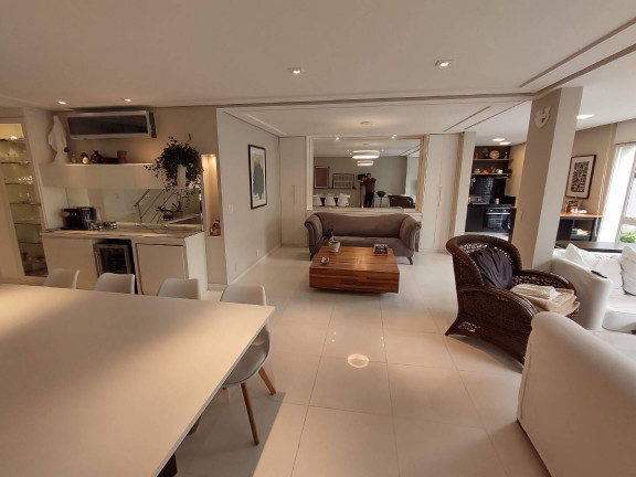 Imagem Casa de Condomínio com 3 Quartos à Venda, 280 m² em Tamboré - Santana De Parnaíba Imagem Casa de Condomínio com 3 Quartos à Venda, 280 m² em Tamboré - Santana De Parnaíba