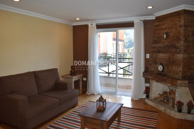 Imagem Imóvel com 2 Quartos à Venda, 98 m² em Região De Capivari - Campos Do Jordão Imagem Imóvel com 2 Quartos à Venda, 98 m² em Região De Capivari - Campos Do Jordão