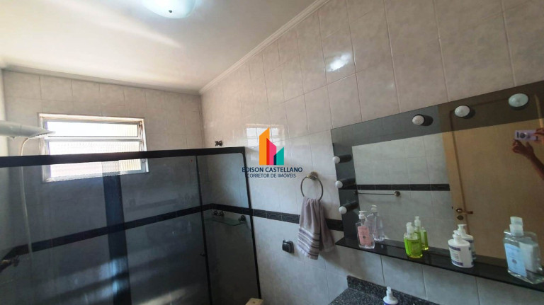 Imagem Sobrado com 2 Quartos à Venda, 168 m² em água Fria - São Paulo