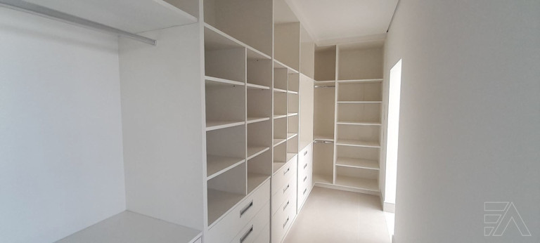 Imagem Casa de Condomínio com 4 Quartos à Venda, 470 m² em Condomínio Porto Atibaia - Atibaia Imagem Casa de Condomínio com 4 Quartos à Venda, 470 m² em Condomínio Porto Atibaia - Atibaia