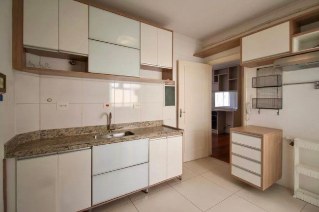 Imagem Imóvel com 3 Quartos à Venda, 118 m² em Itaim Bibi - São Paulo Imagem Imóvel com 3 Quartos à Venda, 118 m² em Itaim Bibi - São Paulo
