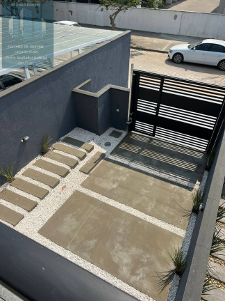 Casa com 3 Quartos à Venda, 150 m² em Florianópolis