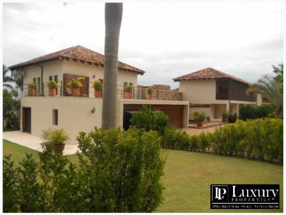 Imagem Casa de Condomínio com 8 Quartos à Venda, 6 m² em Quinta Da Baroneza - Bragança Paulista Imagem Casa de Condomínio com 8 Quartos à Venda, 6 m² em Quinta Da Baroneza - Bragança Paulista