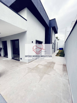 Imagem Casa com 3 Quartos à Venda, em Balneário Dos Golfinhos - Caraguatatuba Imagem Casa com 3 Quartos à Venda, em Balneário Dos Golfinhos - Caraguatatuba