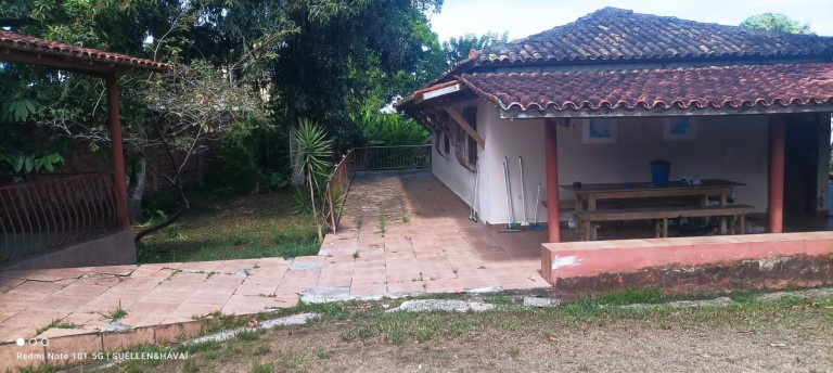 Casa com 3 Quartos para Alugar, 2.000 m² em Itabuna
