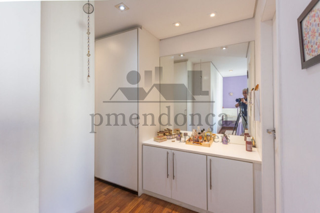 Imagem Apartamento com 3 Quartos à Venda, 153 m² em Vila Romana - São Paulo