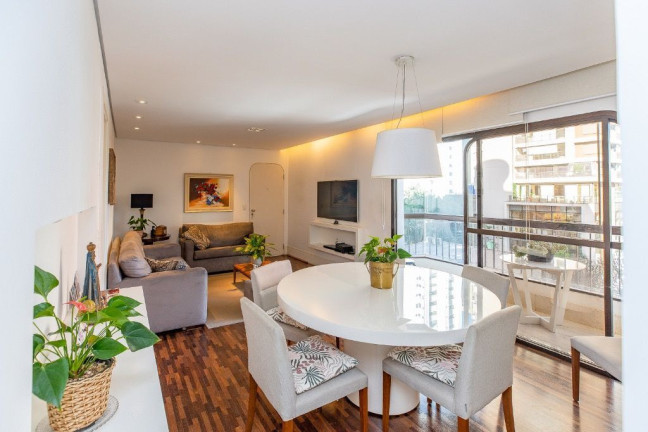 Imagem Apartamento com 3 Quartos à Venda, 120 m² em Moema - São Paulo Imagem Apartamento com 3 Quartos à Venda, 120 m² em Moema - São Paulo