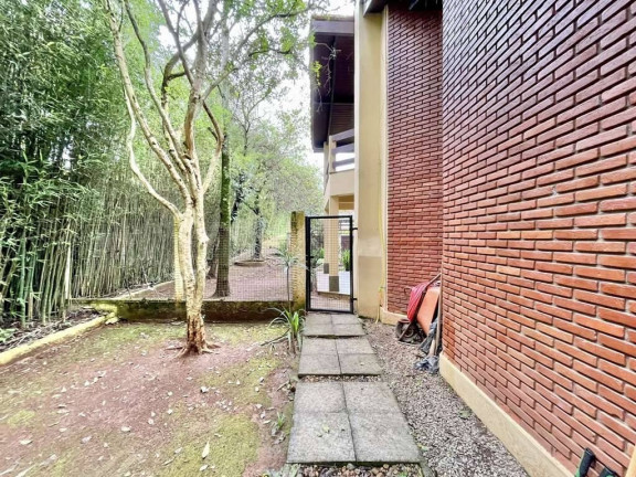 Imagem Casa de Condomínio com 4 Quartos à Venda, em Chácara De La Rocca - Carapicuíba Imagem Casa de Condomínio com 4 Quartos à Venda, em Chácara De La Rocca - Carapicuíba