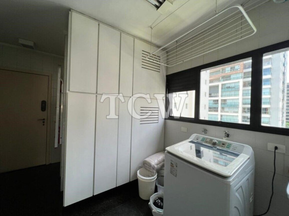 Imagem Apartamento com 4 Quartos à Venda, 220 m² em Itaim Bibi - São Paulo