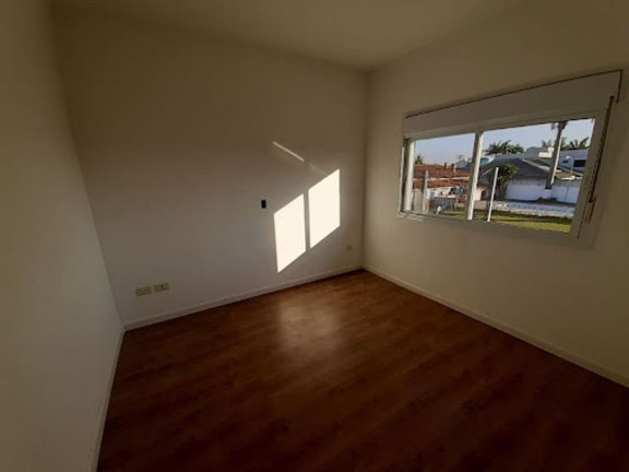 Imagem Casa com 3 Quartos à Venda, 127 m² em Vila Petrópolis - Atibaia Imagem Casa com 3 Quartos à Venda, 127 m² em Vila Petrópolis - Atibaia