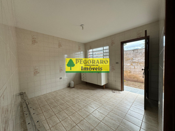 Imagem Casa com 2 Quartos para Alugar, 115 m² em Martim De Sá - Caraguatatuba