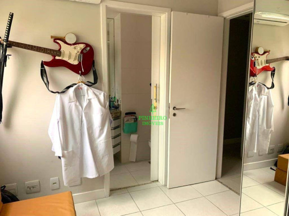 Imagem Apartamento com 4 Quartos à Venda, 140 m² em Icaraí - Niterói Imagem Apartamento com 4 Quartos à Venda, 140 m² em Icaraí - Niterói